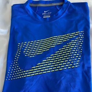Nike boys dri-fit tee shirt
